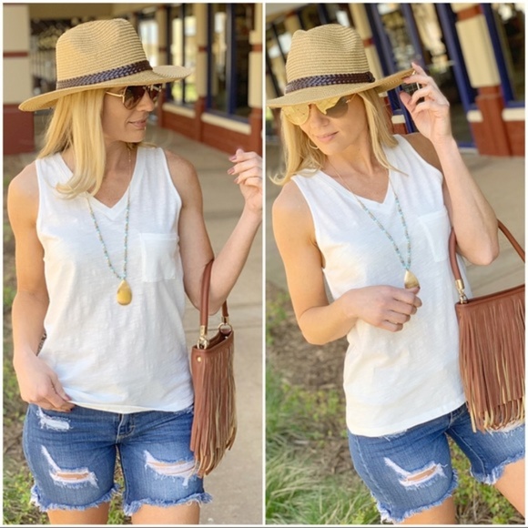 Infinity Raine Tops - Ivory Sleeveless V-Neck Pocket Tee Infinity Raine Tops - Ivory Sleeveless V-Neck Pocket Tee
